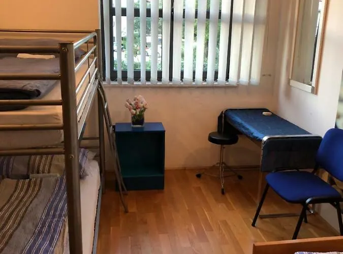 Hostel Ceska Beseda