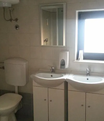 Ostello Ceska Beseda *