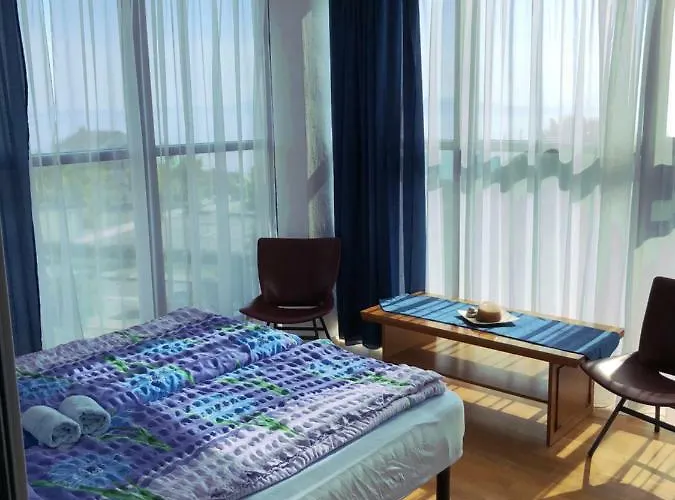 אכסניה Ceska Beseda רייקה