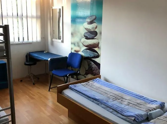 Ceska Beseda Ostello *